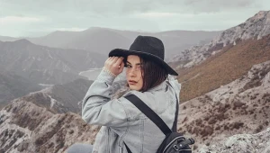 Jak dopasować fason plecaka do codziennych stylizacji?