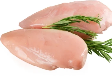 Filet z piersi kurczaka w Netto 15,99 zł za kilogram — promocja z gazetki na 25–30 maja