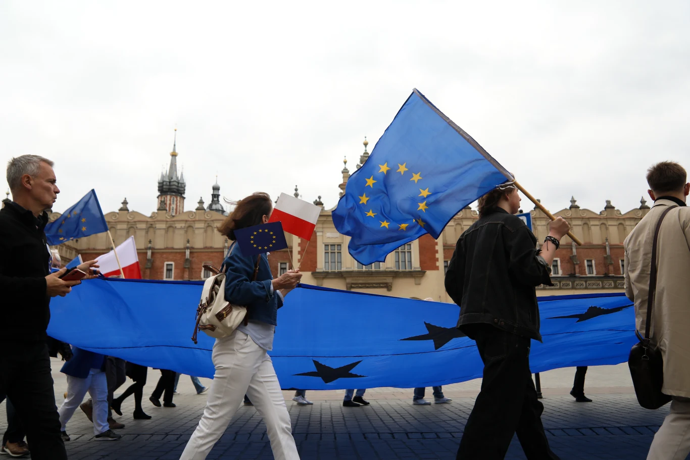 Zapytano o polexit. Jest najnowszy sondaż Obchody Dnia Europy w Krakowie.