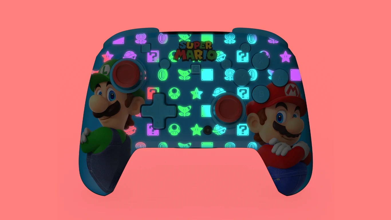 Kolorowy pad do gier z motywem Super Mario, ozdobiony postaciami Mario i Luigi oraz podświetlanymi symbolami z gry, na tle intensywnego różu.
