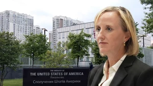 Ambasada USA w Kijowie poinformowała, że jej personel pozostaje na miejscu