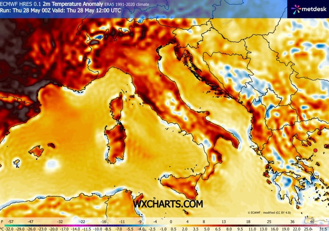 Mapa Europy Południowej z zaznaczonymi anomaliami temperatury, gdzie największe ocieplenie widoczne jest na półwyspie Apenińskim, w południowej Francji i na obszarze Morza Śródziemnego, a lokalnie występują też niewielkie strefy chłodniejszych od normy...