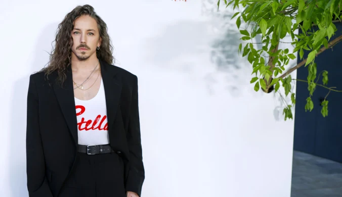 "To była klatka emocjonalna". Michał Szpak rozpoczyna nowy etap w piosence "Maj"