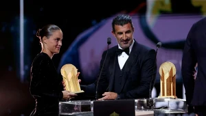 Ewa Pajor i Luis Figo na gali Złotej Piłki, 22.09.2025 r.