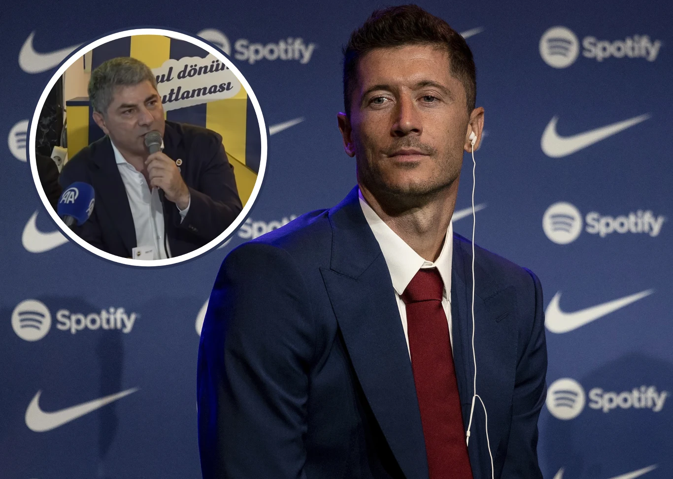 Na zdjęciu Hakan Safi - kandydat na prezesa Fenerbahce - oraz Robert Lewandowski Hakan Safi i Robert Lewandowski przed logotypami Nike i Spotify, Lewandowski w garniturze ze słuchawką w uchu; w wycinku Safi przy mikrofonie.