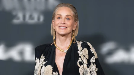 Sharon Stone na gali Elle w sukni kolumbijskiej projektantki, Johanny Ortiz