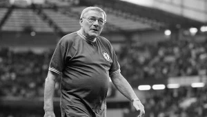Światowy futbol w żałobie. Nie żyje legenda. Przez cztery dekady rekord