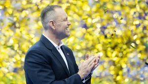 Wzloty, spadki i pułapki. O nowym sondażu IBRiS dla Polsat News [KOMENTARZ]