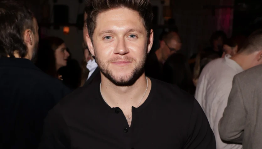 Niall Horan "Dinner Party": muzyczna laurka dla ukochanej, ozdobiona gitarami [RECENZJA]