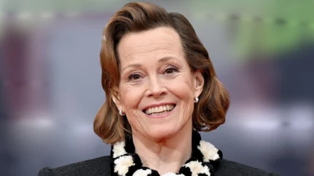 Sigourney Weaver