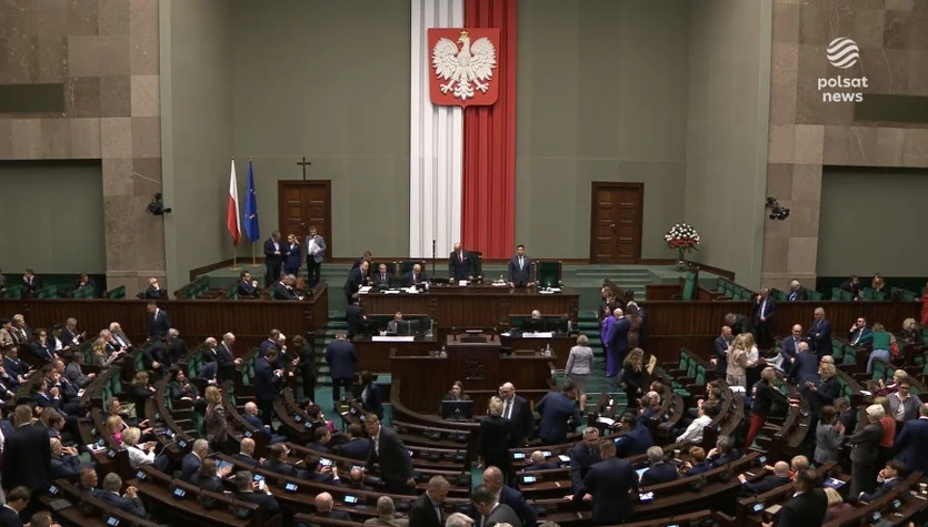 "Wydarzenia": Nie cichnie spór o dopłaty do emerytur dla artystów