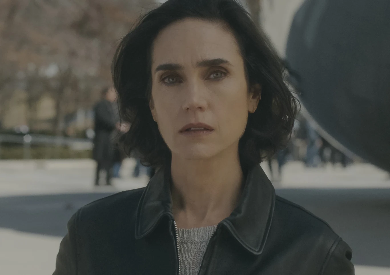 Jennifer Connelly w serialu "Mroczna materia" Jennifer Connelly w serialu "Mroczna materia"