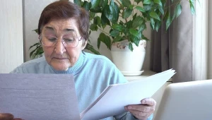 Wdowie świadczenia krok po kroku. Renta rodzinna i dodatkowe wsparcie