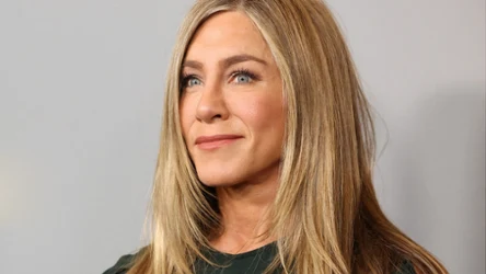 Jennifer Aniston w Los Angeles promuje serial "The Morning Show" w niedzielę 7 czerwca