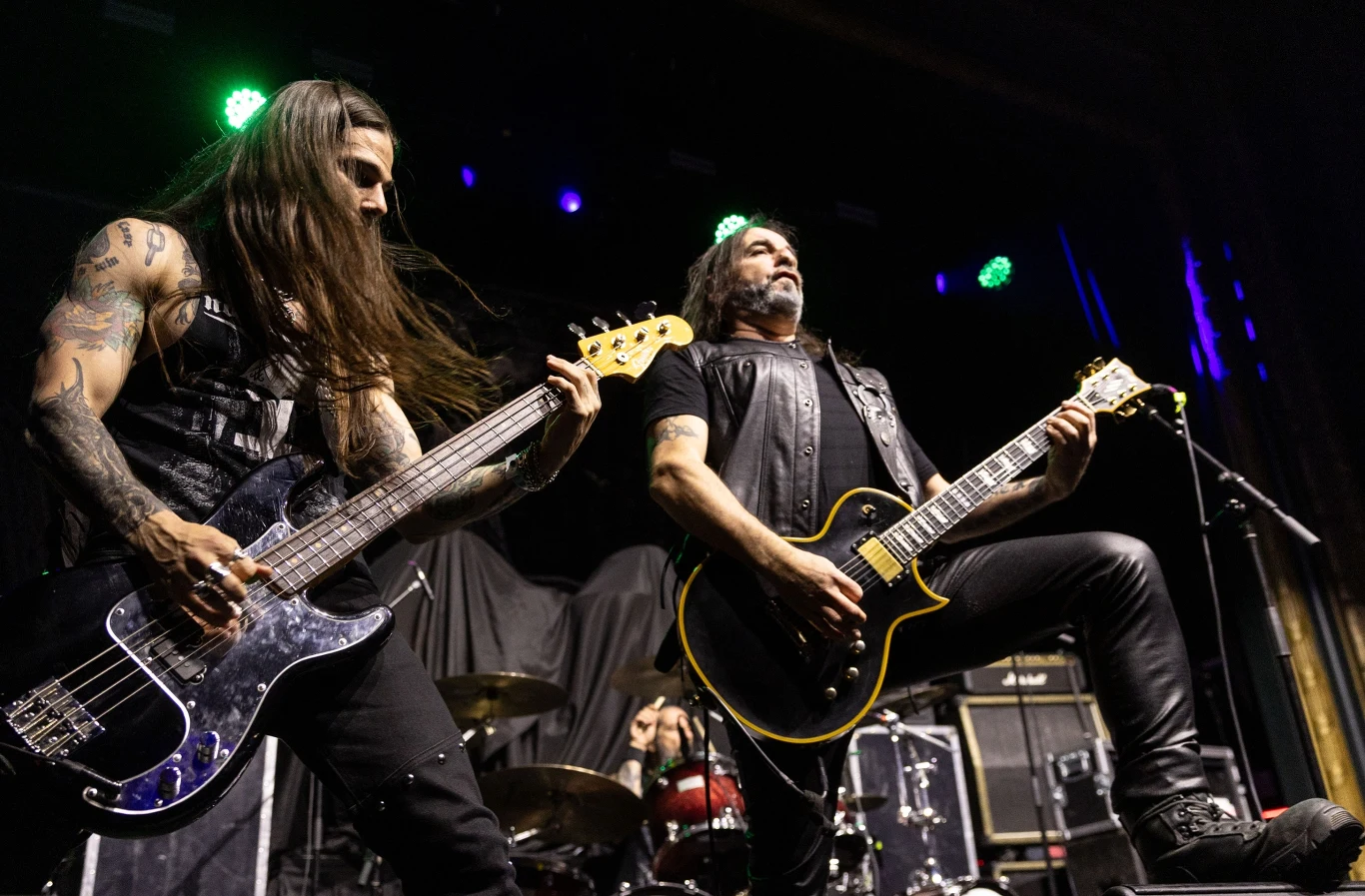 Kostas Heliotis i Sakis Tolis (Rotting Christ) w akcji Kostas Heliotis i Sakis Tolis (Rotting Christ) na scenie