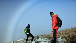 Fog bow, czyli biała tęcza, to wyjątkowo rzadkie zjawisko