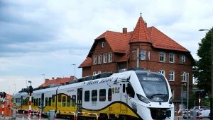 Pierwszy przejazd w Góry Sowie. Pociągi na trasie od niedzieli
