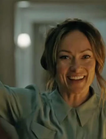 Olivia Wilde w scenie z "Zaproszenia"