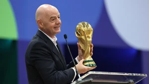 Pierwszy raz w historii. Infantino nie miał hamulców. W tle wybory