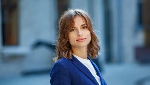 Skojarzylibyście je z jakimś kwiatem? Zaskakujące pochodzenie imienia Jolanta