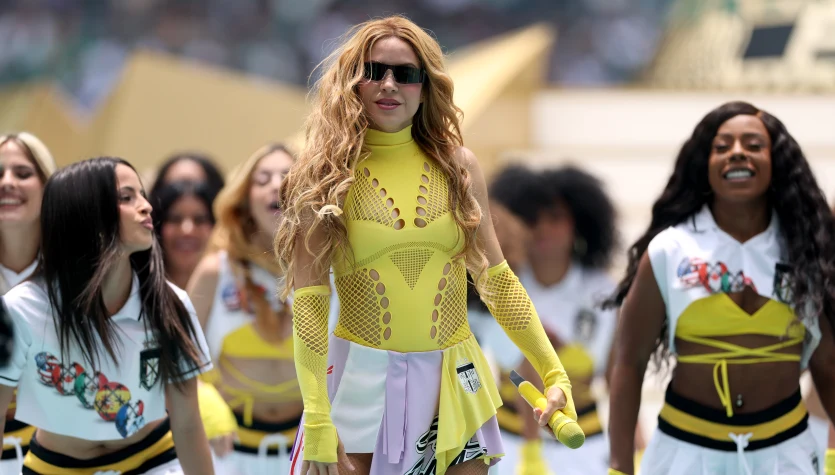 Shakira zainaugurowała mistrzostwa świata w piłce nożnej i zalała ją fala krytyki. "Śpiewała z playbacku"