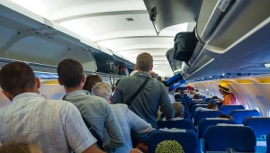 Walizki zagrożeniem dla pasażerów? Linie lotnicze rozważają poważne zmiany