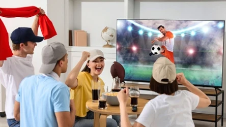 Telewizory przed mundialem 2026 taniej w Auchan. Który rozmiar ma sens i na co zwrócić uwagę?