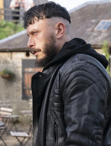 Richard Gadd w serialu "Półbrat"