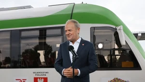 Pociąg wyruszył po 33 latach. Jednym z pasażerów był Donald Tusk