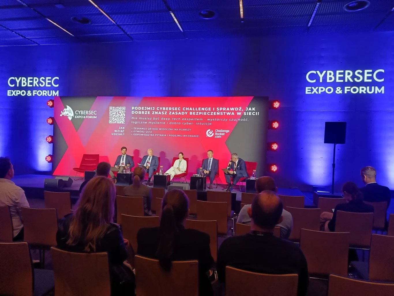 Panel dyskusyjny "Partnerstwo dla cyfrowej obronności" na CYBERSEC EXPO & FORUM 2026 Panel dyskusyjny "Partnerstwo dla cyfrowej obronności" na CYBERSEC EXPO & FORUM 2026