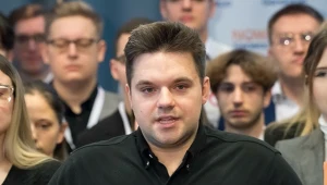 Dawid Kacprzyk jako lekarz zarobił w 2025 r. 1,6 mln zł. Miał też czas na bycie radnym dzielnicowym