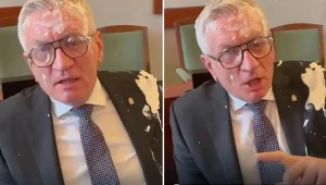 Prezydent Poznania obrzucony ciastem. Przerwano posiedzenie rady