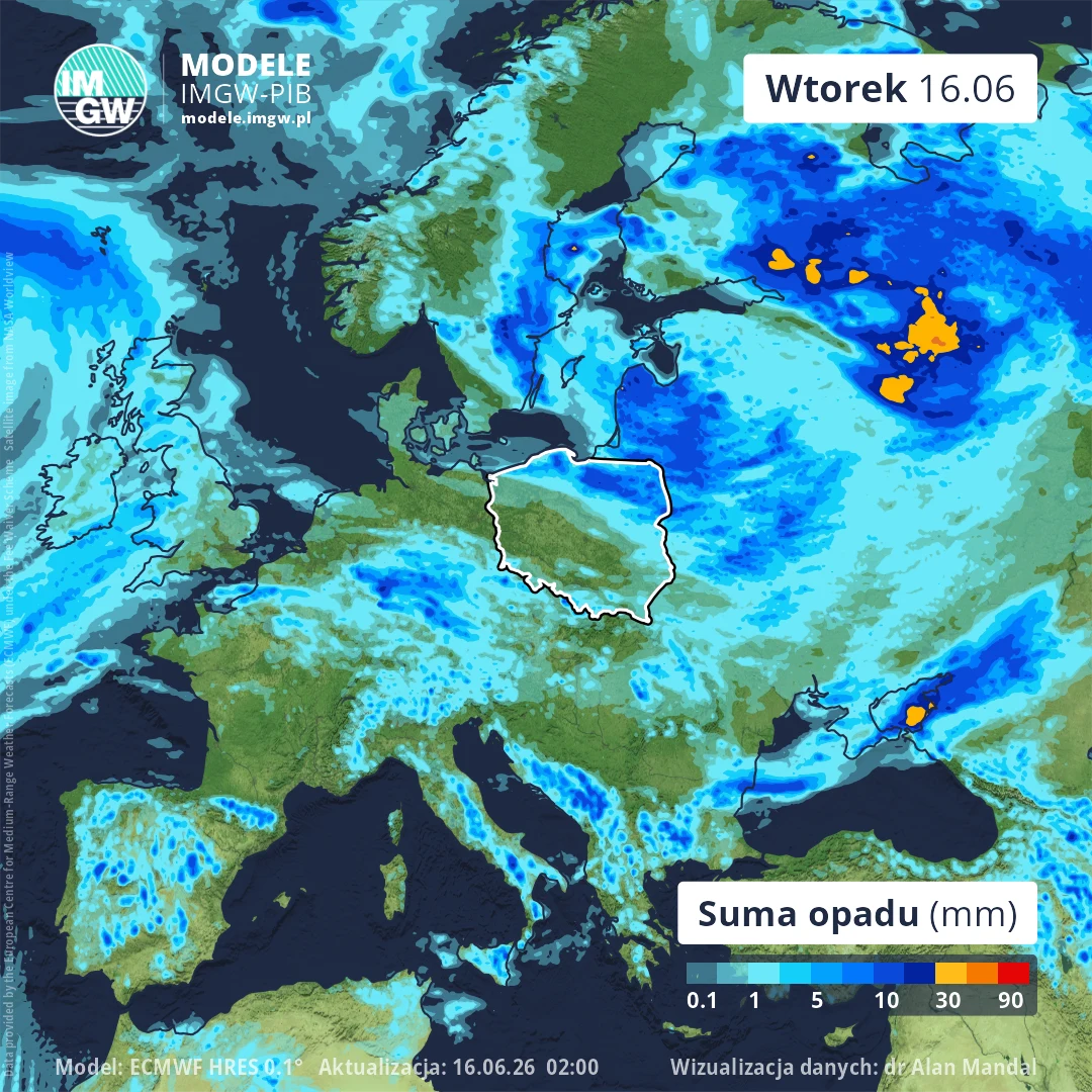 Mapa Europy z zaznaczonym obszarem Polski, prezentująca prognozowane sumy opadów atmosferycznych w milimetrach; intensywne strefy opadów widoczne są głównie na północy i wschodzie kontynentu, z największym natężeniem w rejonie Litwy i Białorusi, przeds...