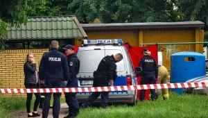 Strzelanina w Białej Podlaskiej. Nieoficjalnie: Ofiara to Siemion Skrepetski. Na zdjęciu: śledztwo policji na miejscu zdarzenia