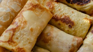 Zrób naleśniki z tym farszem, są pyszne jak pierogi