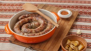 To danie jest królową podlaskiego stołu. Kiszkę przygotujesz z prostych składników, a jej bazą są ziemniaki