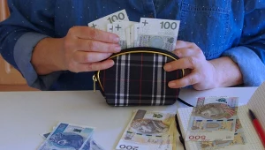 Miał być nagrodą za wychowanie dzieci. Co z programem 1600 plus dla seniorów?