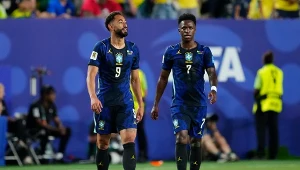 Najszybszy gol turnieju i brazylijska samba. To działo się nocą na mundialu