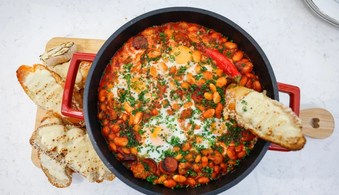 Comfort food w polskim stylu: fasola Jaś z twistem baked beans według Bogumiła Przybylaka