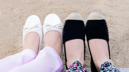 Baleriny to modne buty, ale podolodzy nie radzą nosić ich zbyt często
