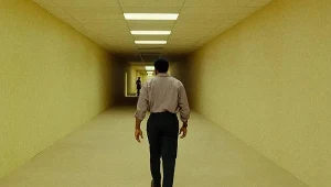 Kadr z filmu "Backrooms. Bez wyjścia"
