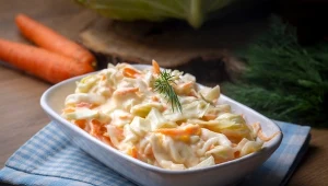 Surówka coleslaw, czyli spolszczony colesław