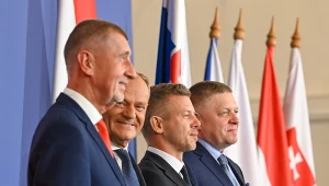 Przywódcy państw V4 spotkali się na Węgrzech. Od lewej: Andrej Babiš, Donald Tusk, Péter Magyar, Robert Fico