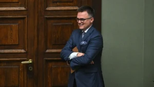 Zaskakująca decyzja Szymona Hołowni. "Sam złożył rezygnację"