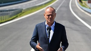 Kaczyński chce komisji, premier reaguje. "To taki oksymoron"