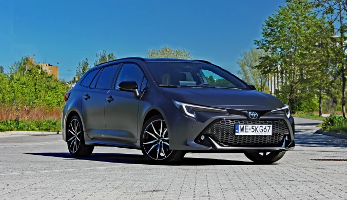 Toyota Corolla, pomimo długiego rynkowego stażu, nadal zwraca uwagę swoją wyrazistą stylistyką
