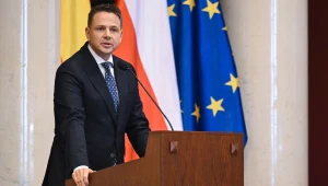Warszawscy radni podjęli decyzję. Wiadomo, co z wotum dla Trzaskowskiego