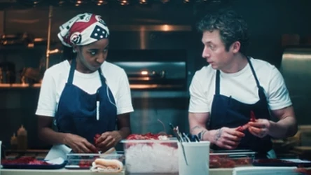 Ayo Edebiri i Jeremy Allen White w piątym sezonie serialu "The Bear"