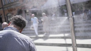Upał zaatakuje bez pardonu. "Najlepiej całkowicie zrezygnować z alkoholu"