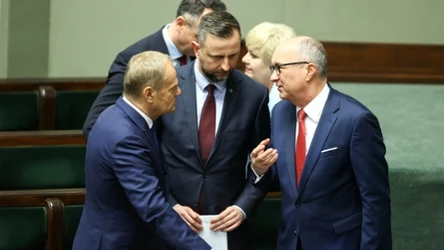 Premier Donald Tusk, wicepremier i szef MON Władysław Kosiniak-Kamysz i marszałek Sejmu Włodzimierz Czarzasty